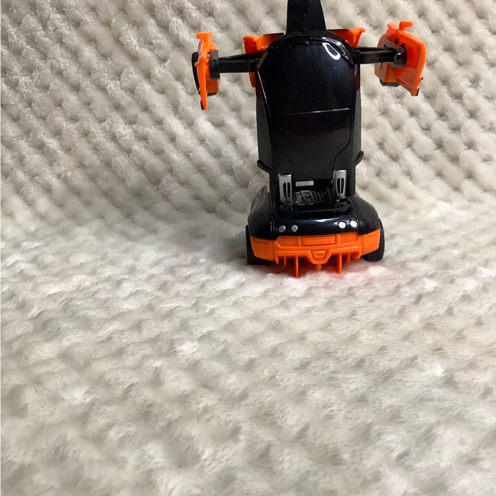 Red and Orange Toy Cars - Picture 7 of 12